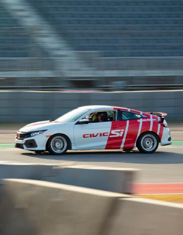 2020 Honda Civic Si at COTA