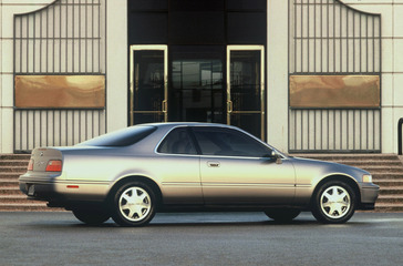 1994 Acura Legend Sedan.
