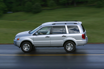 2003 Honda Pilot EX.
