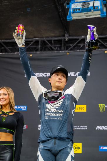 Hunter Lawrence takes career-first 450SX Triple Crown overall win in Indianapolis