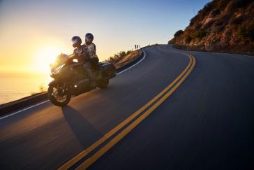 25 Honda Gold Wing Matte Black Metallic Action