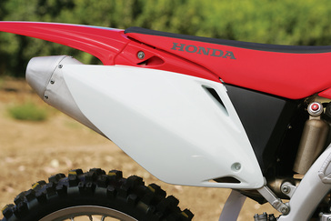 2005 Honda CRF450R.
