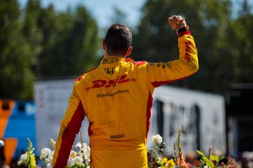 #10: Alex Palou, Chip Ganassi Racing Honda, Podium