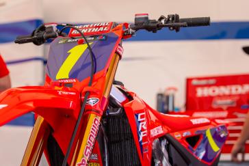 Jett Lawrence Earns His First Win of the Season, at Anaheim 2 SX
