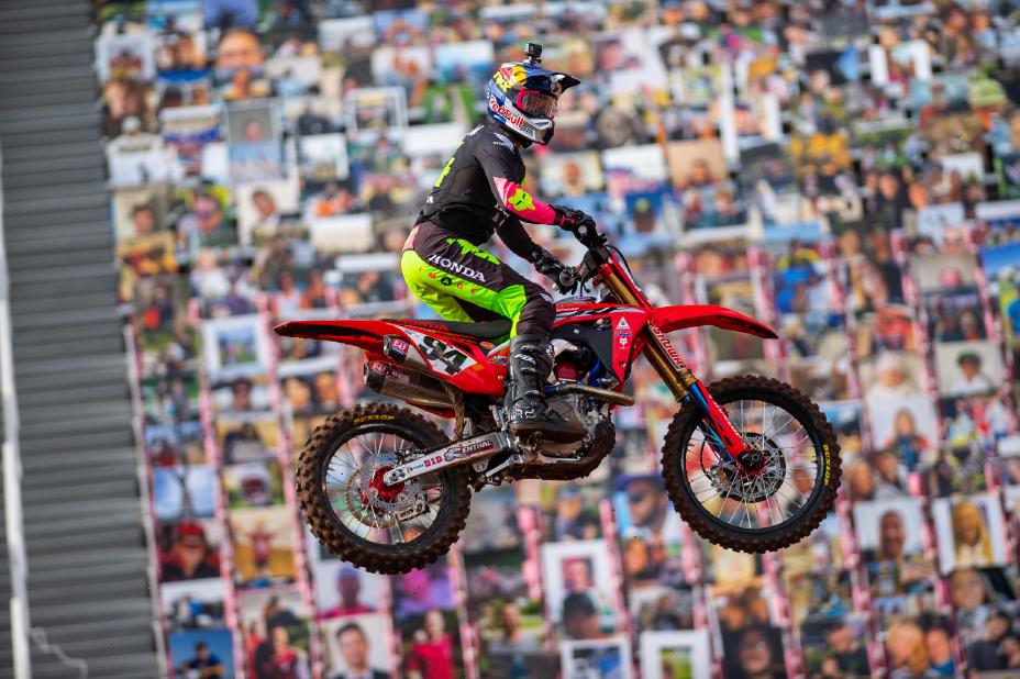Roczen Third in AMA Supercross Final Standings