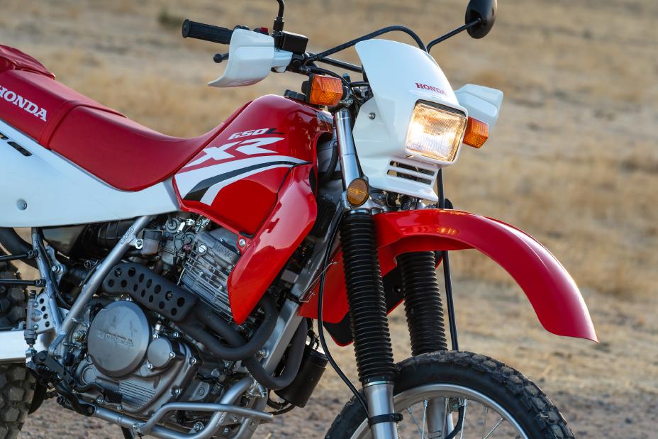 2021 Honda XR650L action