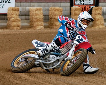 2005 Honda CRF450R.
