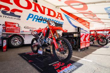 Jett Lawrence Earns His First Win of the Season, at Anaheim 2 SX