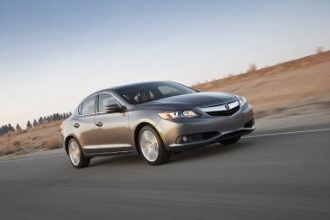 2014 Acura ILX 2.0L.