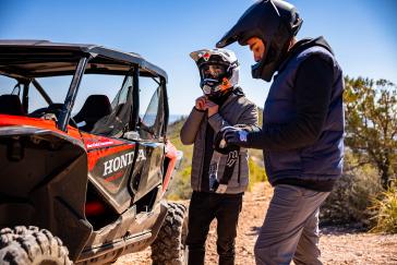 2022 Honda Talon 1000 lifestyle