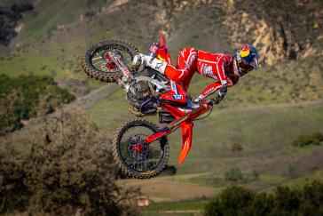 Jett Lawrence to Miss SuperMotocross Playoffs