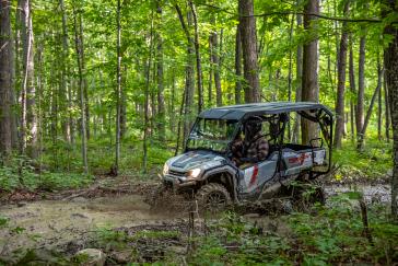 2025 Honda Pioneer 1000-5 Deluxe