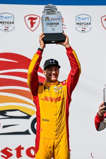 #10: Alex Palou, Chip Ganassi Racing Honda, Podium, Celebration