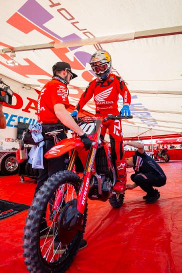 Chance Hymas Earns Sixth Place at 250SX East Opener in Tampa