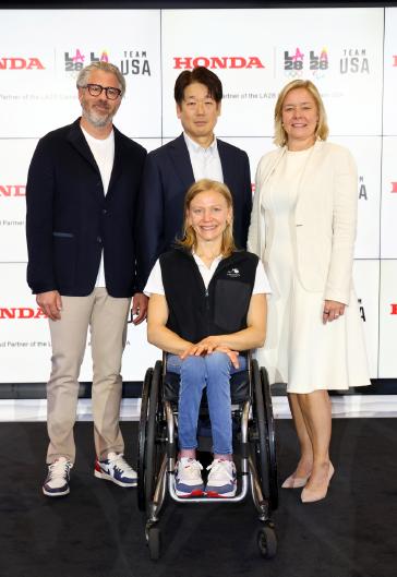 Honda named Founding Partner of LA28 Olympic and Paralympic Games and Official Automotive Partner of LA28 and Team USA at American Honda Headquarters in Torrance, Calif. From Left to Right: Casey Wasserman, LA28 Chairperson & President; Kazuhiro Takizawa, American Honda President & CEO; Susannah Scaroni, U.S. Paralympic gold medalist (Track and Field); Sarah Hirshland, U.S. Olympic & Paralympic Committee (USOPC) CEO