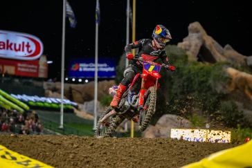 Jett Lawrence Earns His First Win of the Season, at Anaheim 2 SX