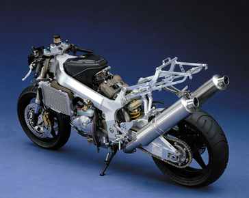 2002 Honda RC51 (European model shown).
