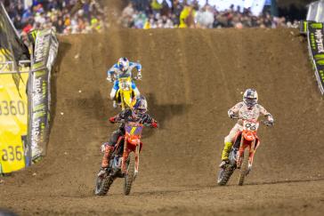 Jett Lawrence Earns His First Win of the Season, at Anaheim 2 SX