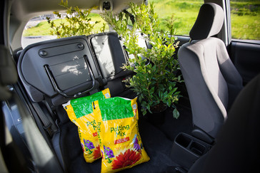 Zipcar ONE>WAY service featuring the Honda Fit.