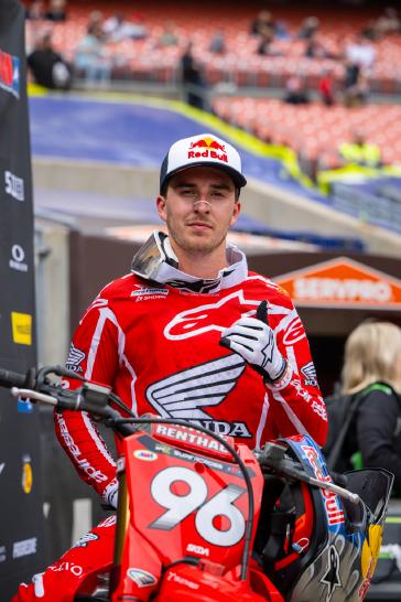 Hunter Lawrence Retains Championship Lead Following Challenging Cleveland Triple Crown Supercross