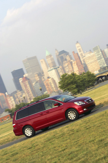 2005 Honda Odyssey Touring
