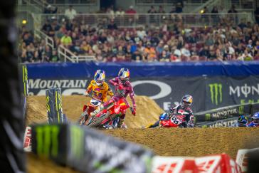 Honda HRC Progressive Controls SMX Playoffs After St. Louis Sweep
