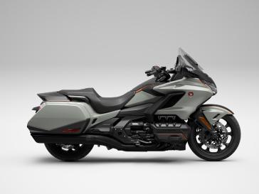 Honda Gold Wing Deep Pearl Gray RHP