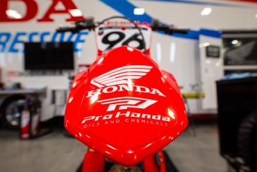 Honda HRC Progressive Controls SMX Playoffs After St. Louis Sweep