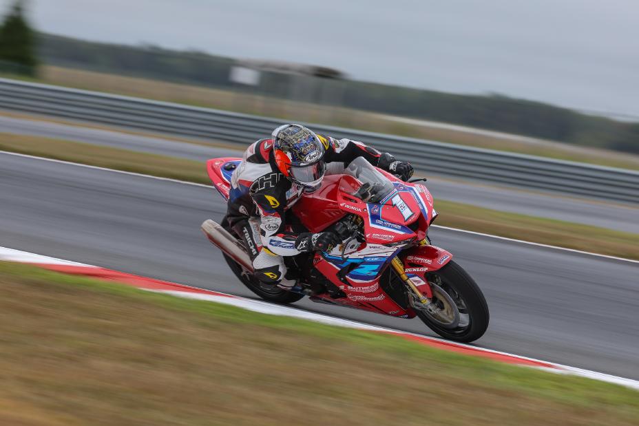 hayden-gillim-earns-honda-the-2024-motoamerica-stock-1000-championship