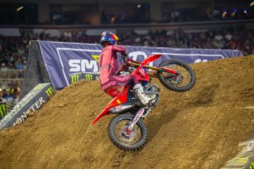 Honda HRC Progressive Controls SMX Playoffs After St. Louis Sweep