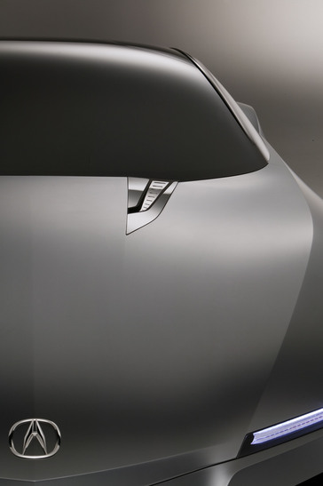 Acura Advanced Sports Car Concept Debuts at 2007 North American International Auto Show.
