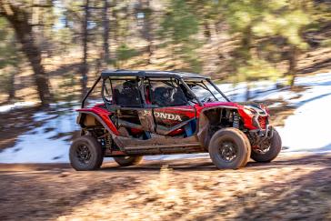 2022 Honda Talon 1000X-4FOXLiveValve action