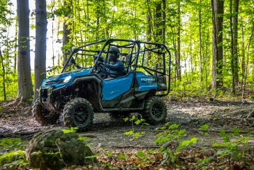 2025 Honda Pioneer 1000-5 Deluxe