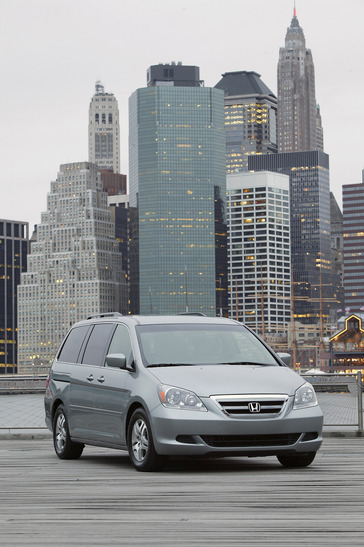 2005 Honda Odyssey EX
