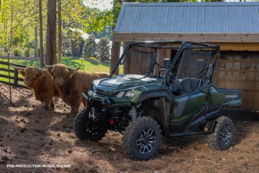 2025 Honda Pioneer 1000 Trail