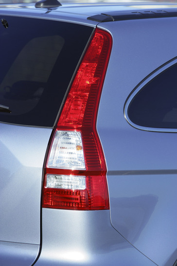 2007 Honda CR-V (EX-L with Navigation).
