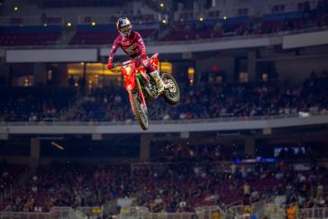 Honda HRC Progressive Controls SMX Playoffs After St. Louis Sweep