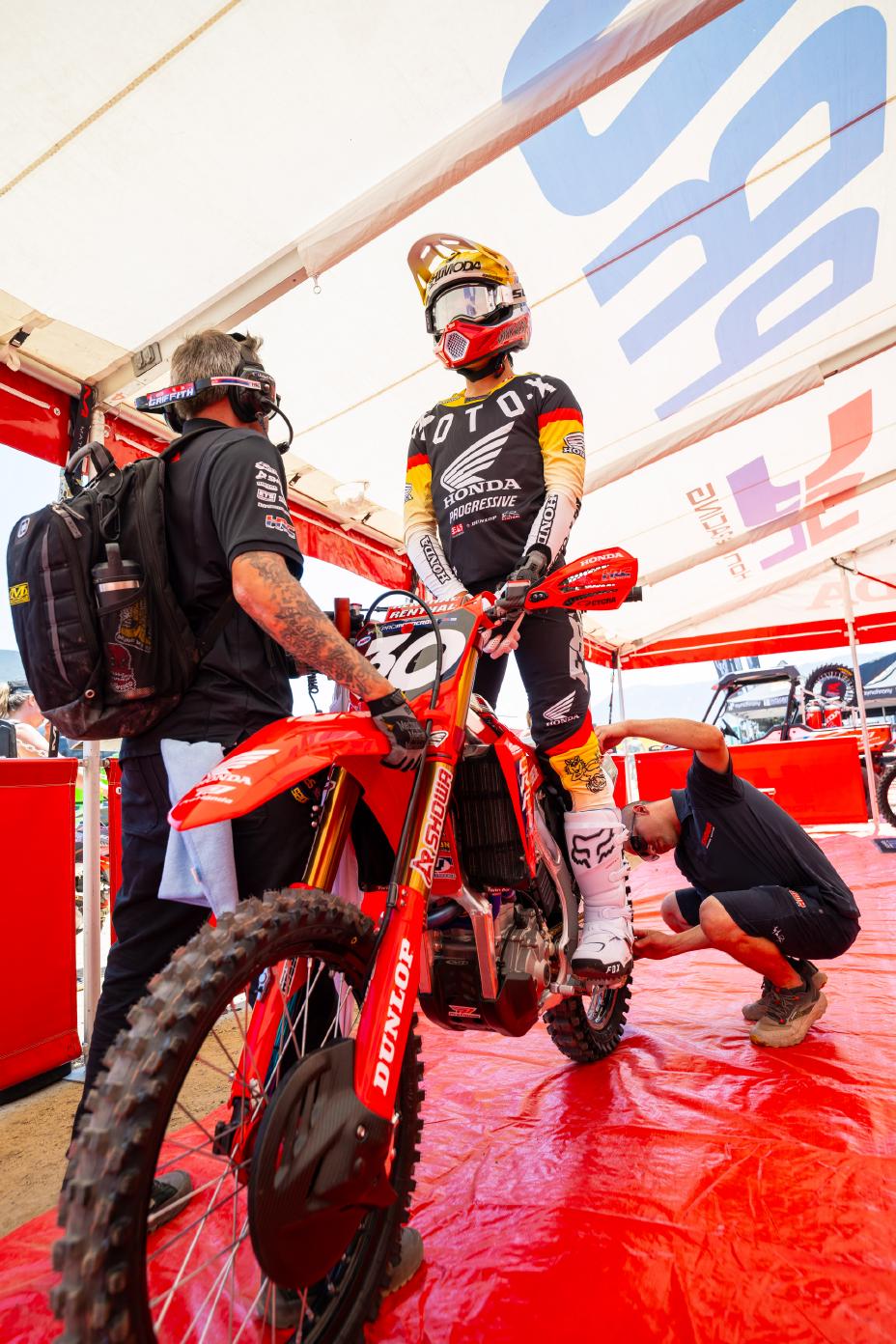Powerful Return to Racing for Honda HRC Progressive at Fox Raceway