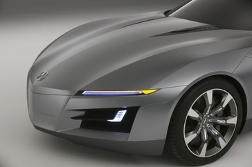 Acura Advanced Sports Car Concept Debuts at 2007 North American International Auto Show.
