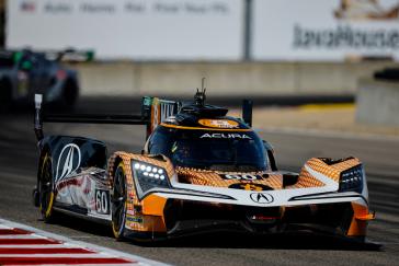 #60: Acura Meyer Shank Racing w/Curb Agajanian, Acura ARX-06, GTP: Tom Blomqvist, Colin Braun