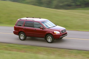 2003 Honda Pilot EX.
