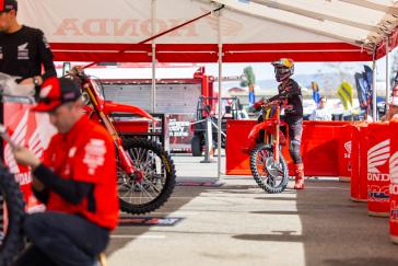 Jett Lawrence Earns His First Win of the Season, at Anaheim 2 SX
