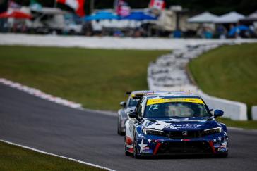 #72: Pegram Racing, Honda Civic FL5 TCR, TCR: Riley Pegram, Larry Pegram