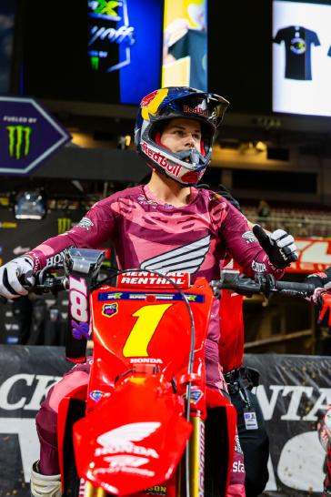Honda HRC Progressive Controls SMX Playoffs After St. Louis Sweep