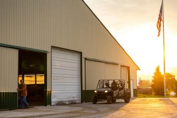 2025 Honda Pioneer 1000-6 Deluxe Crew