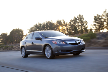 2014 Acura ILX 2.0L.