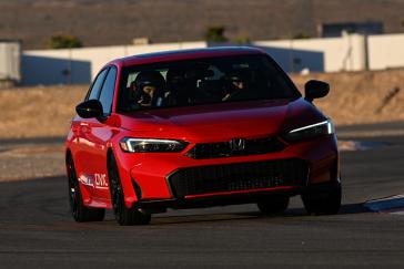 Prior to the 2024 Formula 1 Las Vegas Grand Prix, Honda, HRC and Acura gathered a collection of hybrid hero machines including the Acura ARX-06, Indycar, the Indycar hybrid-powered CR-V Hybrid Racer and the production Honda Civic Hybrid to celebrate the performance of Honda’s hybrid Power Unit (PU) technology as an important pillar of Honda’s automotive electrification strategy.