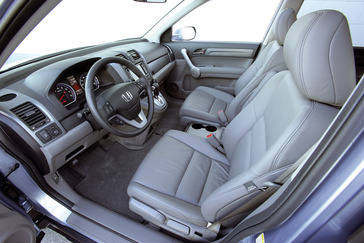 2007 Honda CR-V (EX-L with Navigation) - Interior.
