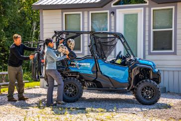 2025 Honda Pioneer 1000-5 Deluxe