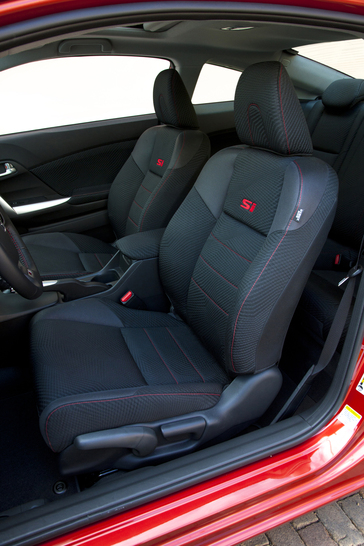 2012 Honda Civic Si Coupe.